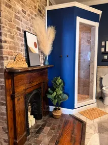 418 W. Broad St. Unit 1 studio - Image 3