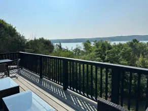 Summer Lake Vibes, & Views, Deck, 10 Min to Town - Image 4