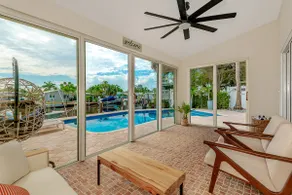 Waterfront+ HTD pool+ 1 mi bch+Game room+Hot tub - Image 3