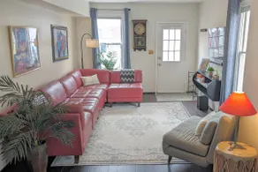 NEW: DT Home, Sleeps 8, Dogs OK - Image 2