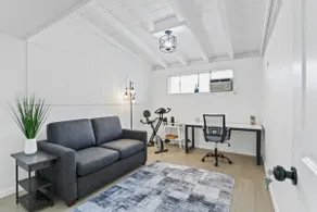 Great 5 bed 3 Bath Beach City - Image 4