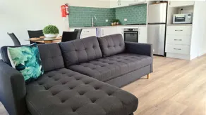 The Avenue Family Apartment - Image 4
