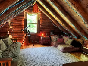 Peaceful Rustic Cabin, $0 cleaning fee - Image 2