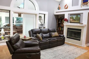 Beautiful Pool Home in Jacksonville - Image 4