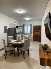 ”Bella” apartment 10 min drive to historic center - Image 2