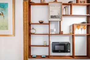 Cozy Apartment w/ Terrace Close to City Center - Image 3