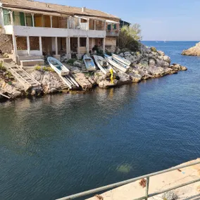 Facing the sea, 4-person apartment, La Madrague - Image 5