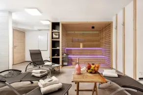 Chic Apartments with Finnish Sauna and Jacuzzi - Image 2