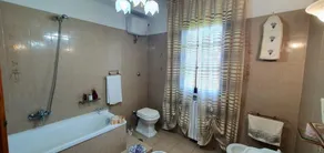 Apartment in a villa - Image 4