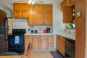 Cozy Allentown Home - Image 3
