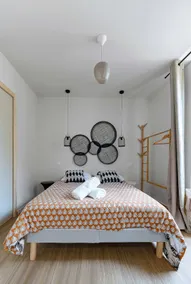 Bright Air-Cond Apartment in Vichy - Image 5
