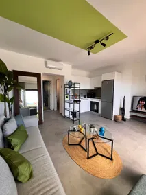 Cozy and fresh apartment with a view - Image 4