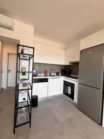 Cozy and fresh apartment with a view - Image 3