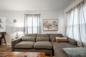 *Derby City Sanctuary- 4 bed 2 bath renovated home - Image 3