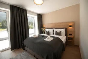 Superior Suite - Image 5