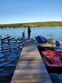 Water’s Edge on Waneta - Image 5