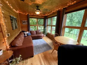Highbridge River Cabin - Image 4