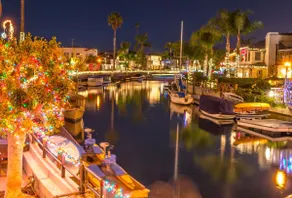 Trendy Getaway | Hot Tub | 20 mins to Disney - Image 5