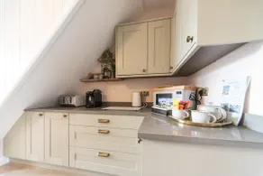 The Bell Chime, renovated 3 bedroom cottage in Matlock - Image 3