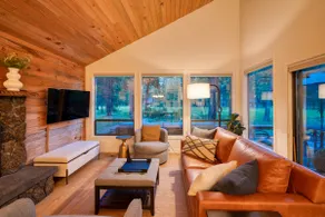 Black Butte Ranch Cabin on the 7th Fairway - Image 2