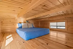 Monument Log Cabin - Image 3