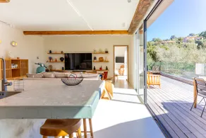 Modern villa with private pool just two minutes from the sea. - Image 5