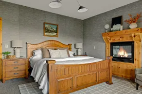 Double bunks/pool table/fireplaces/views - Image 4