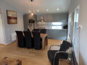 Elegance Chalet 5-person in the Peel - Image 4