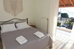 Denaxas Apartments - Image 2