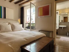 Marais, The Invitation to Travel - Image 4