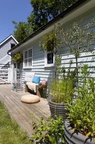 Cosy family holiday home with garden & parking - Image 3