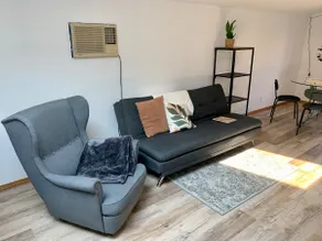 Sunny Studio Suite - Image 4
