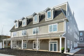 Quiet location, private, spacious unit! -2 - Image 5