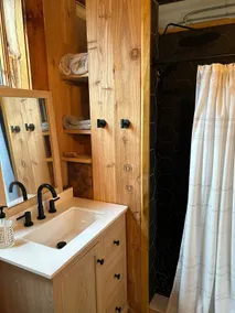 South Skaneateles secluded studio on 45 acres - Image 5