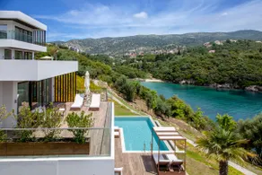 Villa Bita with Private Sea Access and Sea View - Image 3