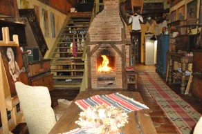 Country house , artistic atelier - Image 5