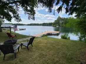 Waterfront house on Miner Lake- Waupaca Chain - Image 2