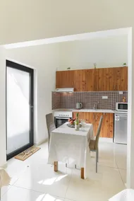 Helios studio next to the sea BY APOKORONAS-VILLAS - Image 4