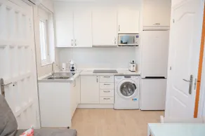 Beachside apartment - Image 4