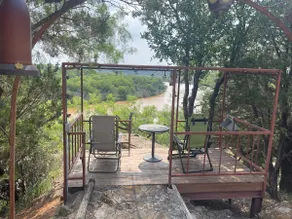 Quiet cabin on the Brazos - Image 5