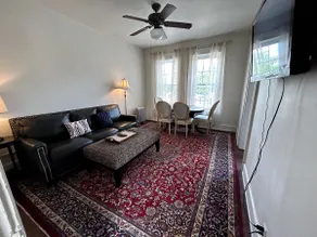Downtown 3BR | Free Parking & Spacious Stay - Image 2