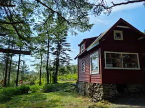 Fishing, outdoor activities and swimming. Cottage by mountain lake. - Image 2