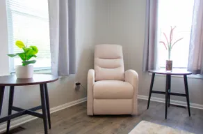 Fantastic 1 Bed apt in Warren - Image 5