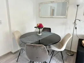 Chris Home - Image 3