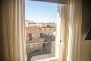 Designer apartment, historic center of Assisi - Image 3