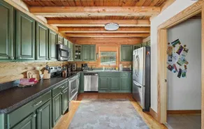 Huge 5BR Log Cabin: Arcade | Foosball | Sleeps 14 - Image 4