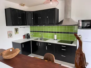 Apartment in the center of Houdan - Image 3