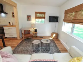 Charming and cozy cottage in Davidson, NC - Image 2
