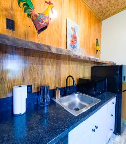 Holualoa Bungalow, Starfruit (Unit #1) - Image 4
