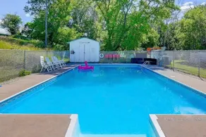 Glengary Cottage #22 (2Bedrooms, Bathroom&Kitchen) - Image 3